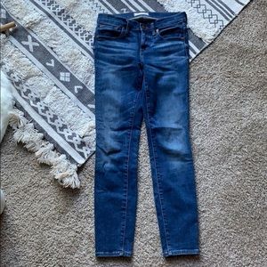 Madewell 8’’ skinny jeans in Ames wash